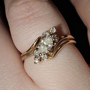 14k Gold Natural Earth Mined Diamond Wedding Set